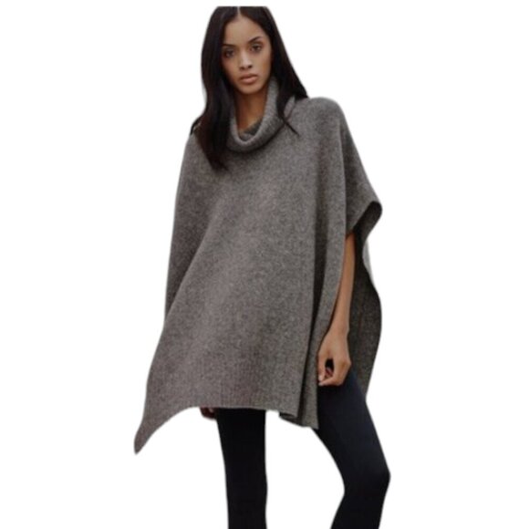 Aritzia Community Tyana Poncho - Picture 1 of 4